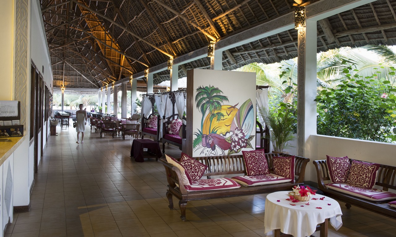 Just Honeymoons | Uroa Bay Beach Resort - Zanzibar | dining