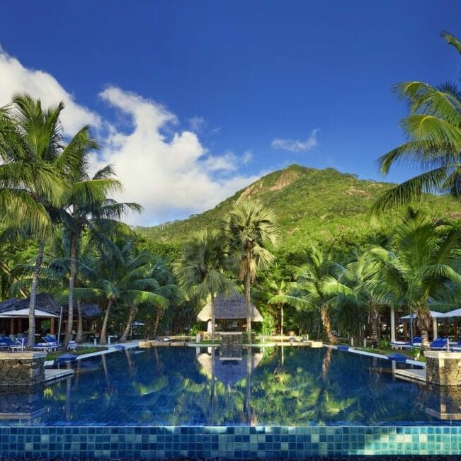 Hilton seychelles labriz resort & spa pool view (2)