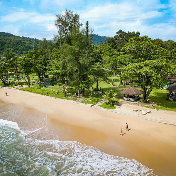 Khao Lak Merlin Resort Phuket Beach Overview