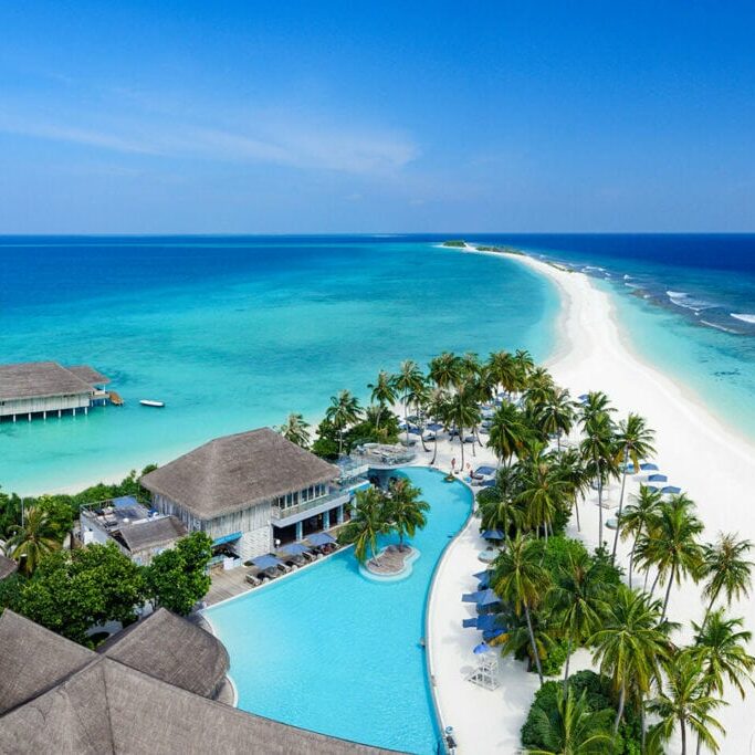 seaside-finolhu-maldives-beach-areal-shot